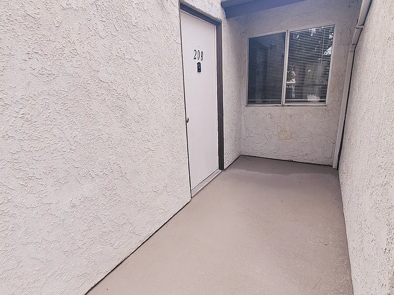 142 S Esplanade St #208 — Photo 15