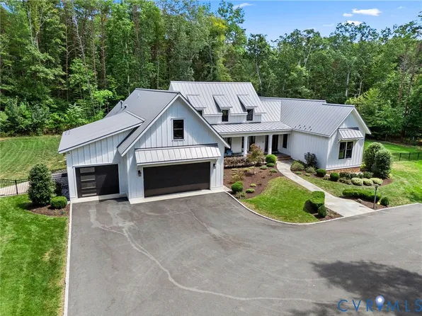 1992 Huguenot Trl, Powhatan, VA 23139