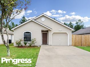 1971 Hunters Trace Cir, Middleburg, FL 32068