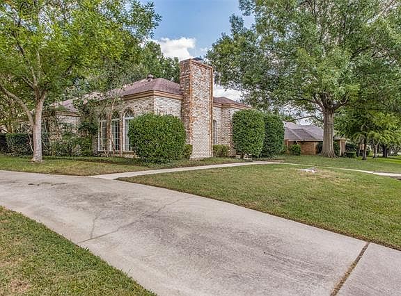 2nd image of 2125 Savannah Trl