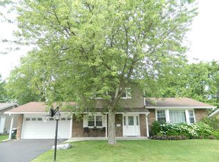 4160 Hudson Dr, Hoffman Estates, IL 60192