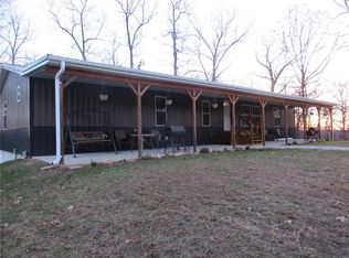 1570 Turkeyfoot Rd, Bourbon, MO 65441