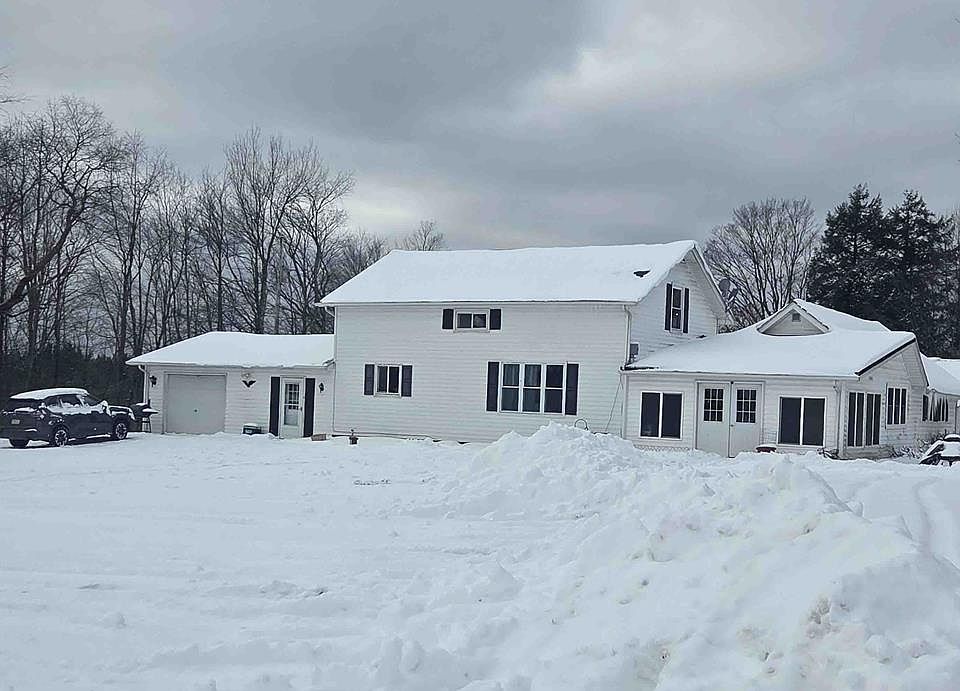 1st image of 766 Paul Hollow Rd