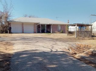 3129 Janet Ln, Harrah, OK 73045