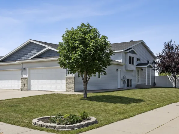 4405 47th St S, Fargo, ND 58104