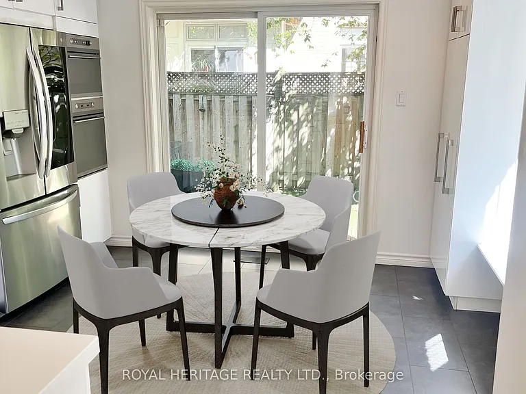 16 William Poole Way #16 — Photo 7