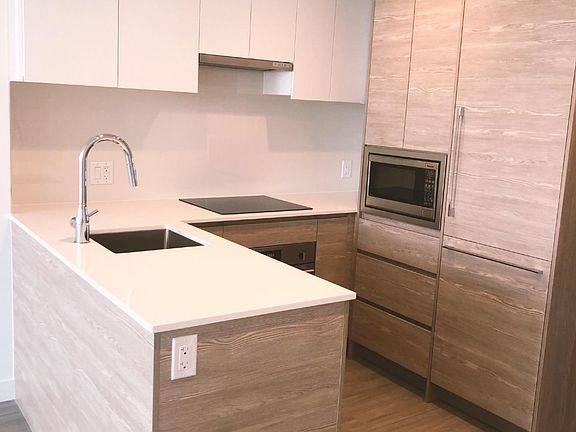 3rd image of 13655 Fraser Hwy #2011