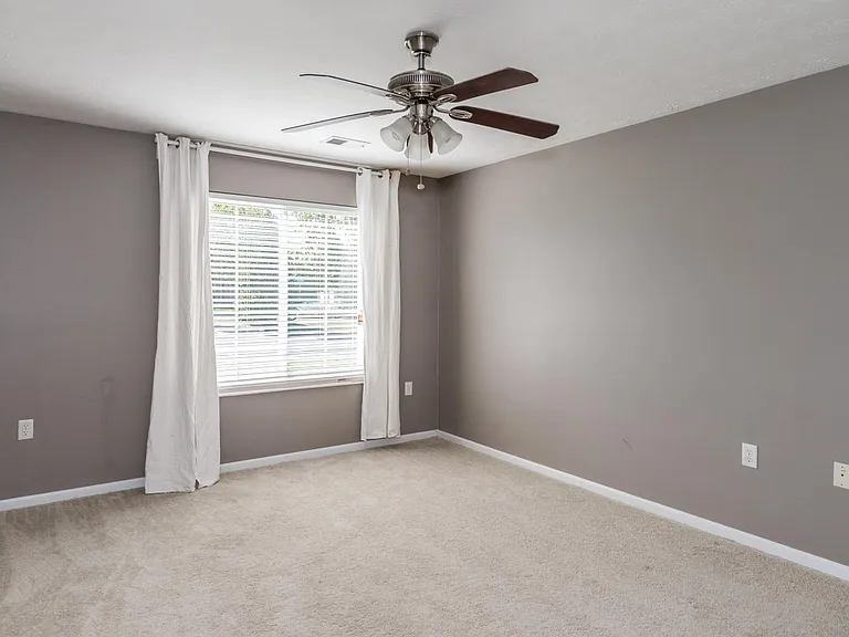 3048 Westminster Dr #101 — Photo 22
