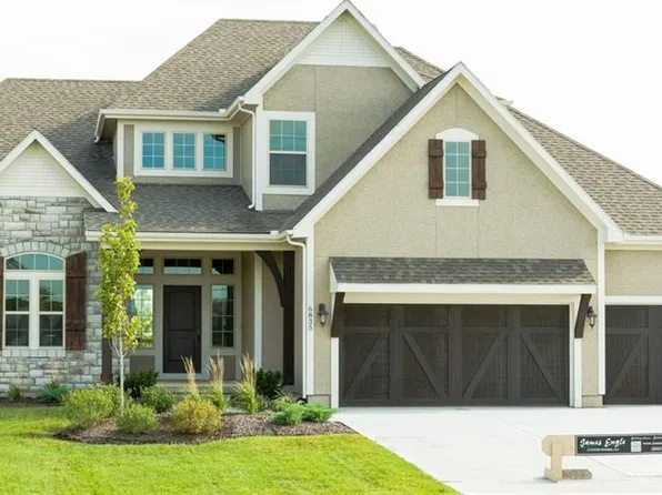 22029 W 99th Ter, Lenexa, KS 66220
