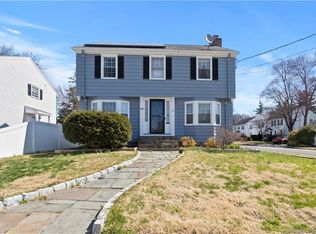1564 Norman St, Bridgeport, CT 06604