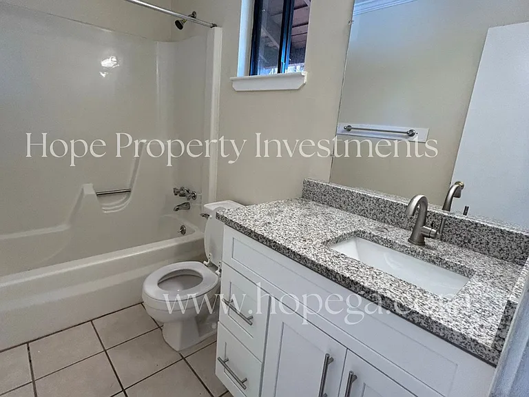 2 Northlake Cir — Photo 8