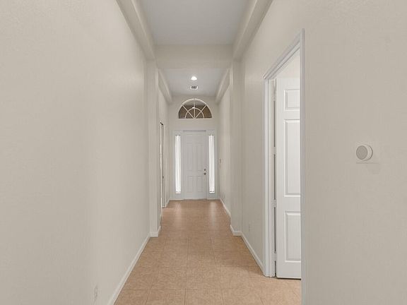 4th image of 2287 SW NEWPORT ISLES Boulevard
