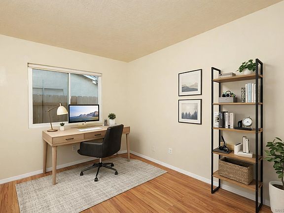 3rd image of 10866 Sandy Hook Rd