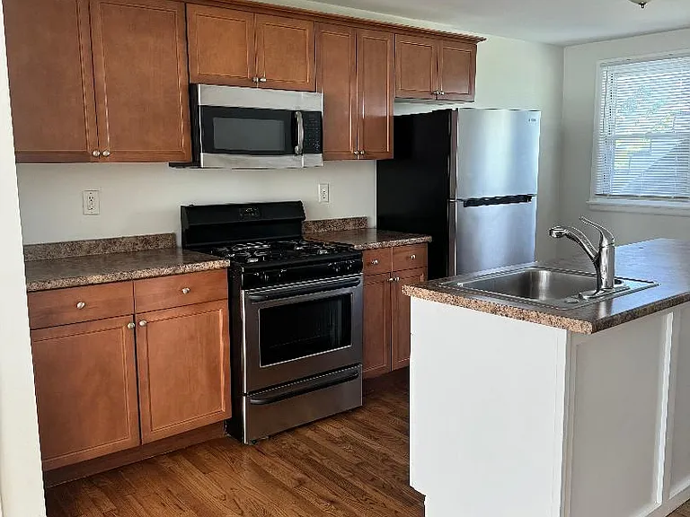 159 Forest Ave #161 — Photo 2