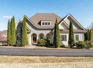 1147 Oak Hill Rd, Williston, VT 05495