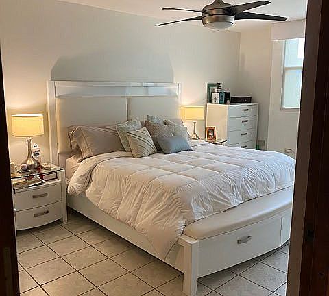 Master Bedroom/walking closet