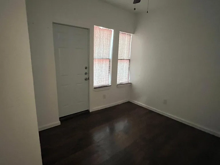 2926 Pennsylvania Ave #SIDE A — Photo 7