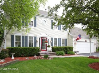 846 Big Bear Trl, Cary, IL 60013