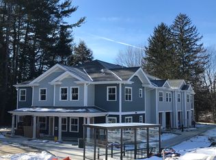364 W Housatonic St, Pittsfield, MA 01201