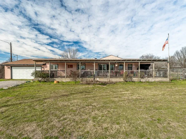 6200 Hunterwood Dr, Granbury, TX 76048