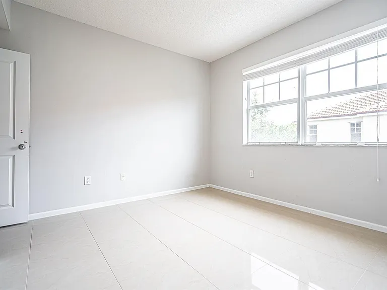 5840 W Sample Rd #301 — Photo 15