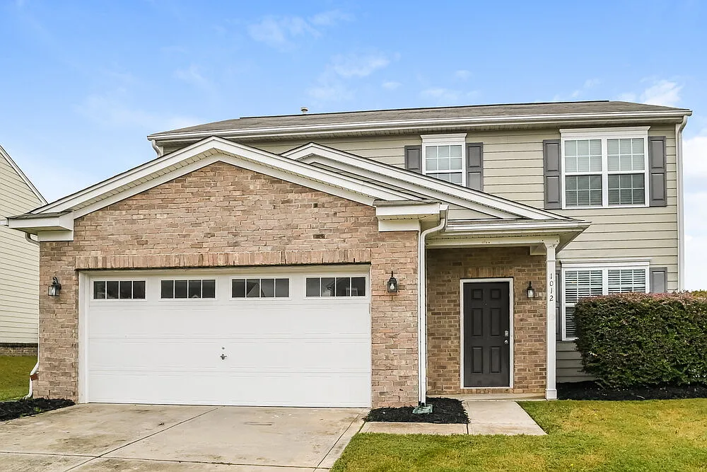4 bed, 2.5 bath, 2047 sqft, $2,250 — Photo 1
