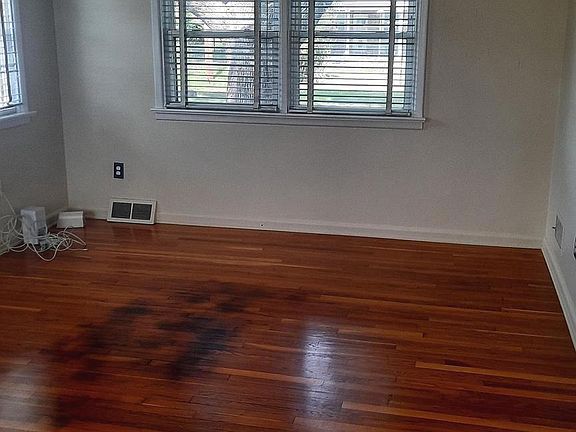 4th image of 3220 Batesfield Rd
