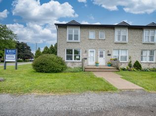 252 Bertie St #1, Fort Erie, ON L2A1Z6