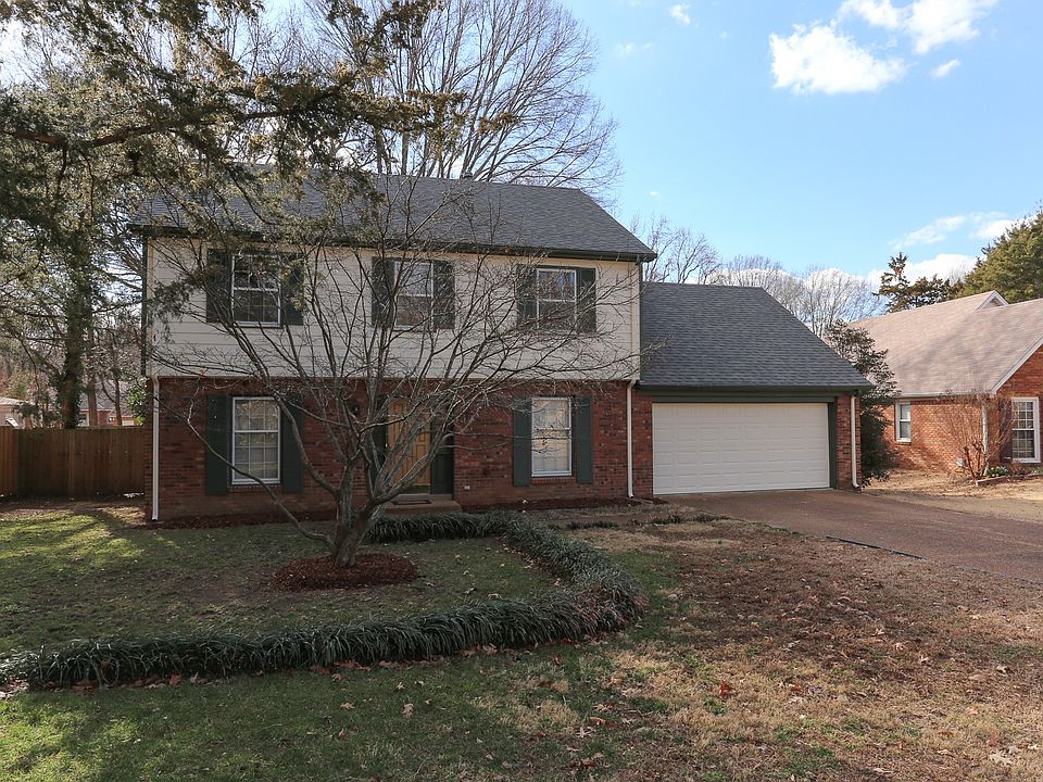 1st image of 2471 Birchtree Dr