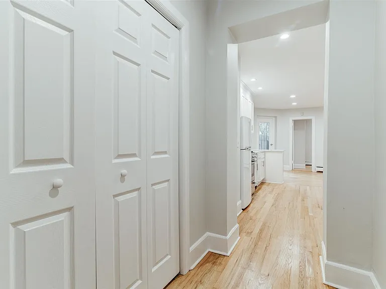 465 Jersey Ave #1 — Photo 3