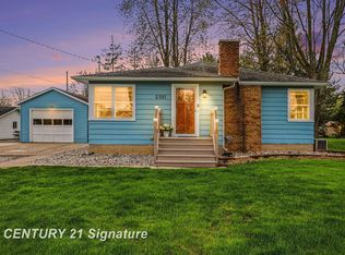 2391 Shattuck Rd, Saginaw, MI 48603