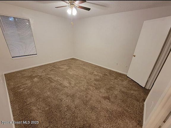3rd image of 3550 Sable Palm Ln #J-1