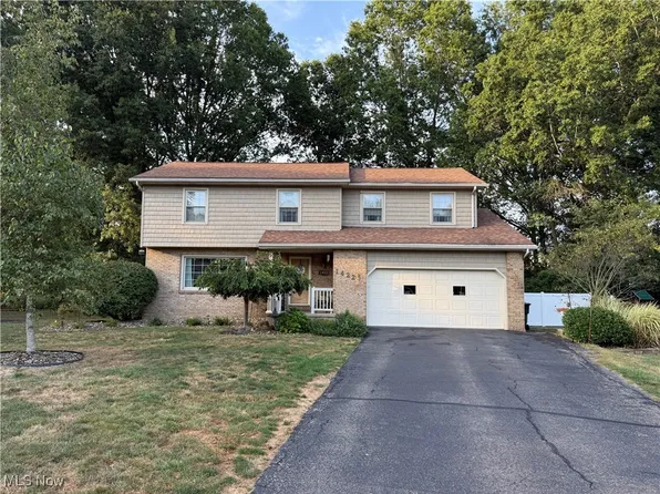 1422 Turnberry Dr, Boardman, OH 44512