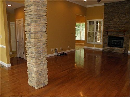 1st image of 1172 Willow Creek Dr