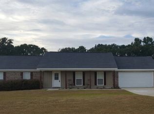 2101 Glen Lawrence Rd, Cowarts, AL 36321