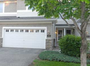 6733 158th St W, Apple Valley, MN 55124