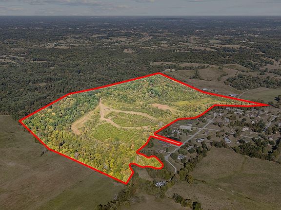 3rd image of Phase 3 Fox Hollow Graefenburg Rd