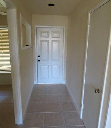 4th image of 1300 Briarwood Blvd