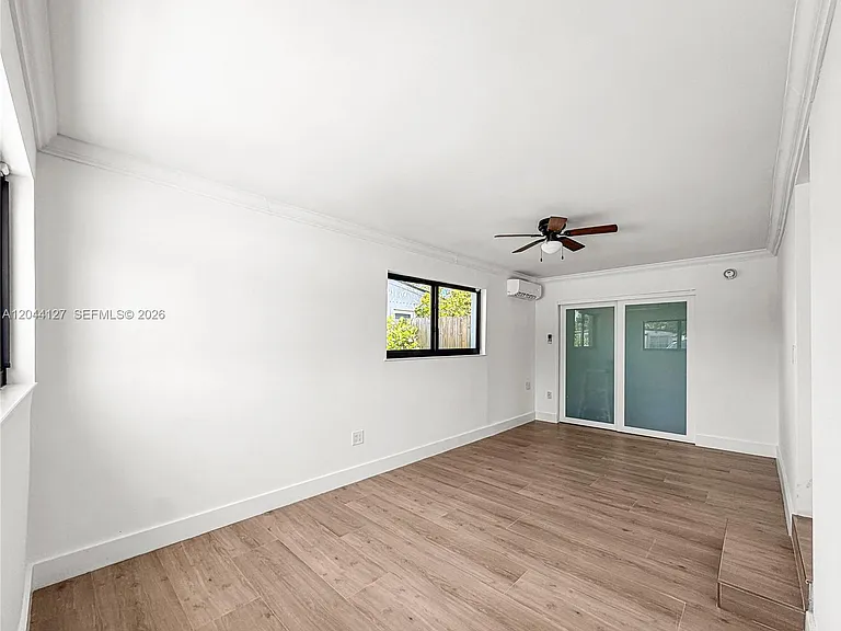 55 NW 125th St — Photo 10