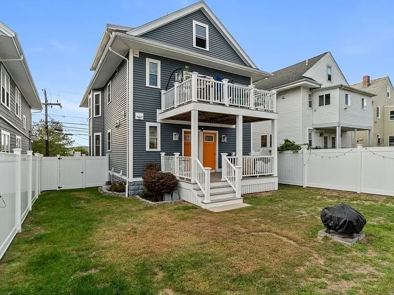 141 North St #1 — Photo 9