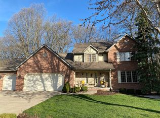 11237 N Oak Trail Dr, Peoria, IL 61615