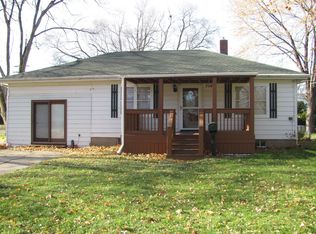 704 Hancock St, Belvidere, IL 61008
