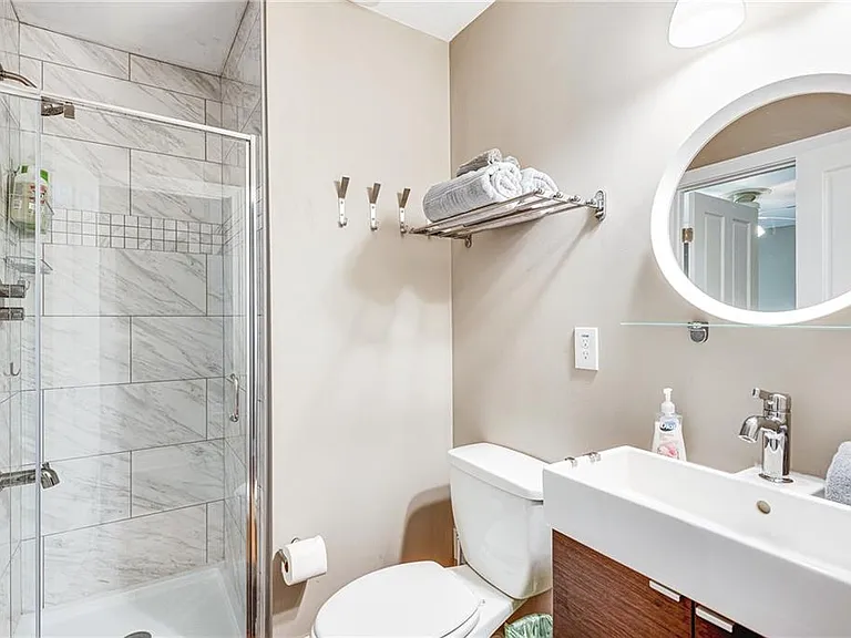 1973 Desmond Dr — Photo 15