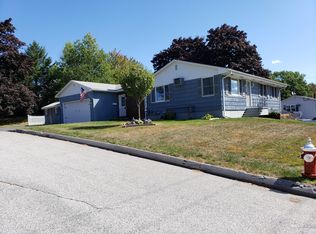 422 Pleasant St, Lewiston, ME 04240