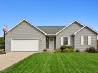 2425 Jody Rae St, Niles, MI 49120