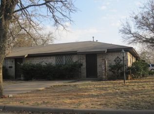305 NW 25th St, Mineral Wells, TX 76067