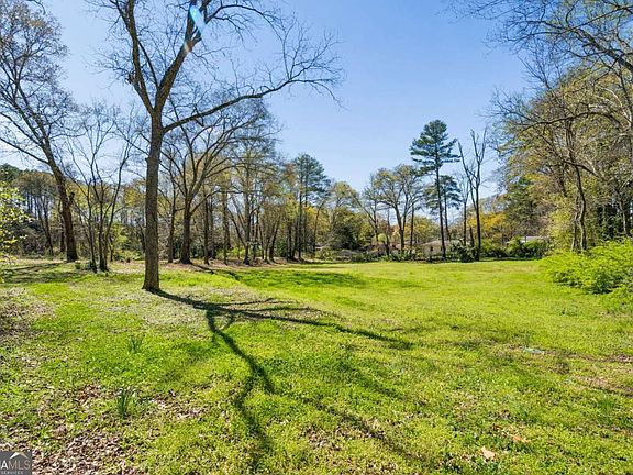 4th image of 1860 Penelope Rd NW