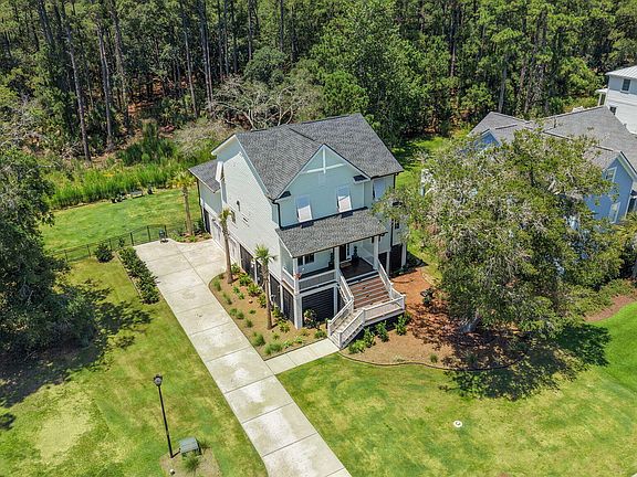 3rd image of 2842 Maritime Forest Dr