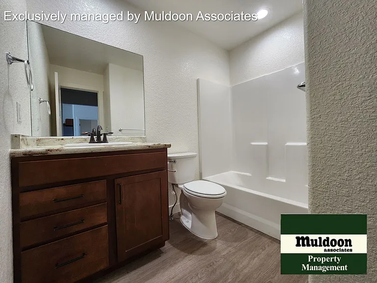 251 W Acorn Dr — Photo 8