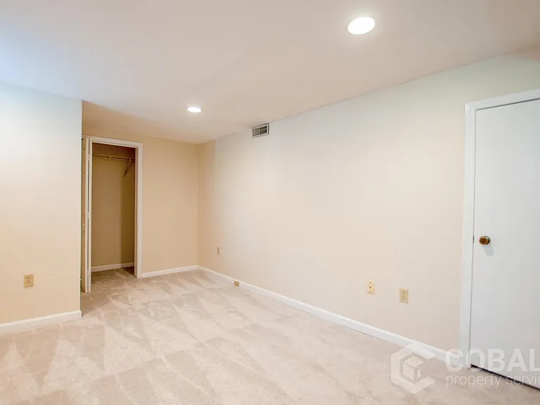 867 Rosedale Rd NE #2 — Photo 11